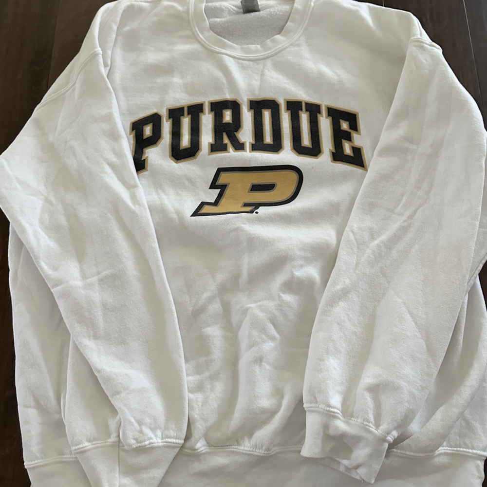 White Purdue Crewneck. Size XL. Only worn a few times.
